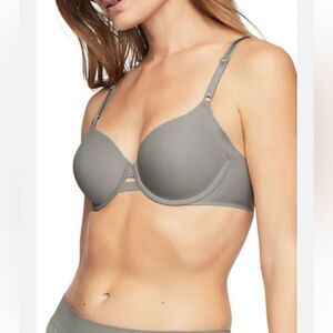 Warner’s Gray Bra size 40C